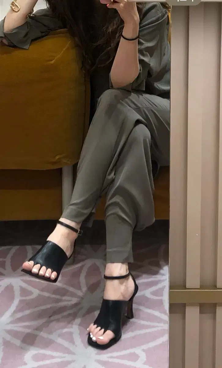 thumbnail-5